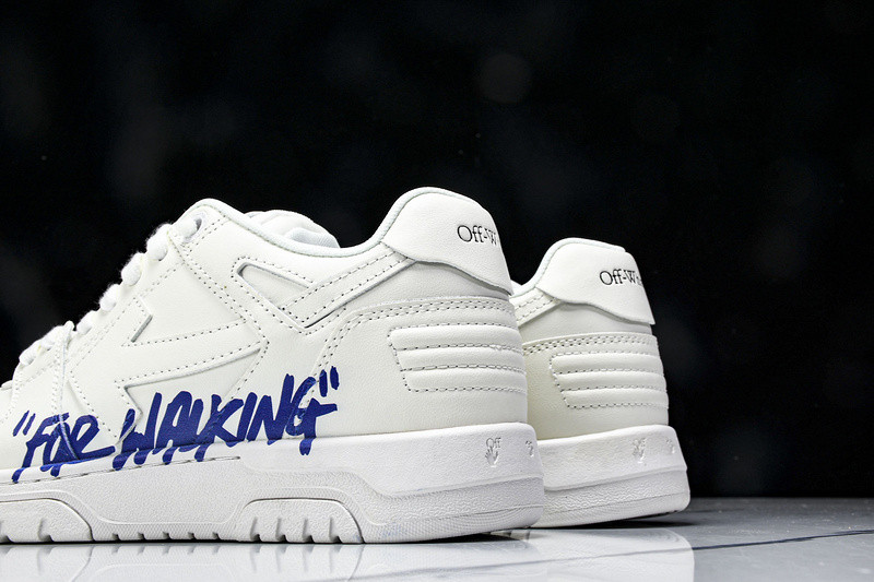 Off-White c/o Virgil Abloh