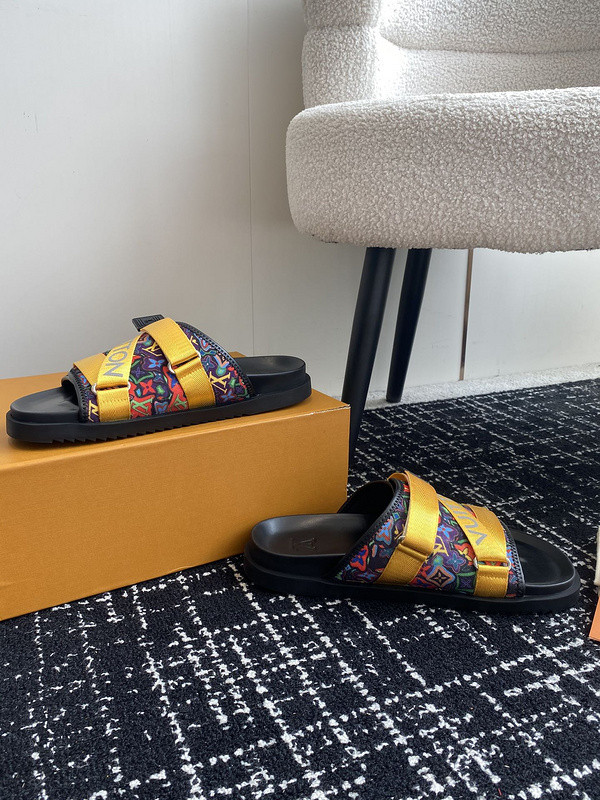 LOU1_TON SLIPPERS