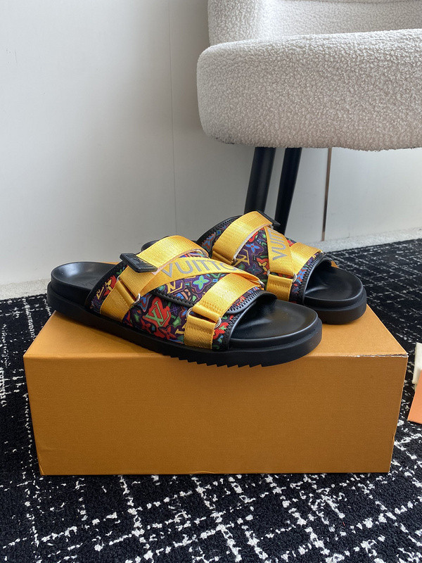 LOU1_TON SLIPPERS