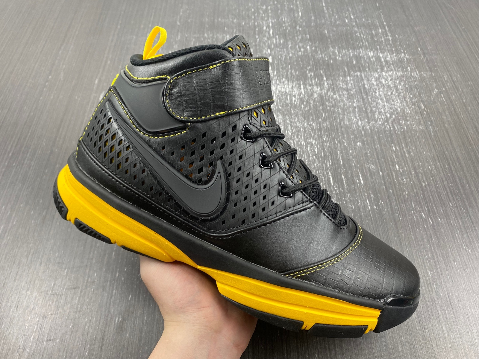 Nike Zoom Kobe 2 Carpe Diem Men