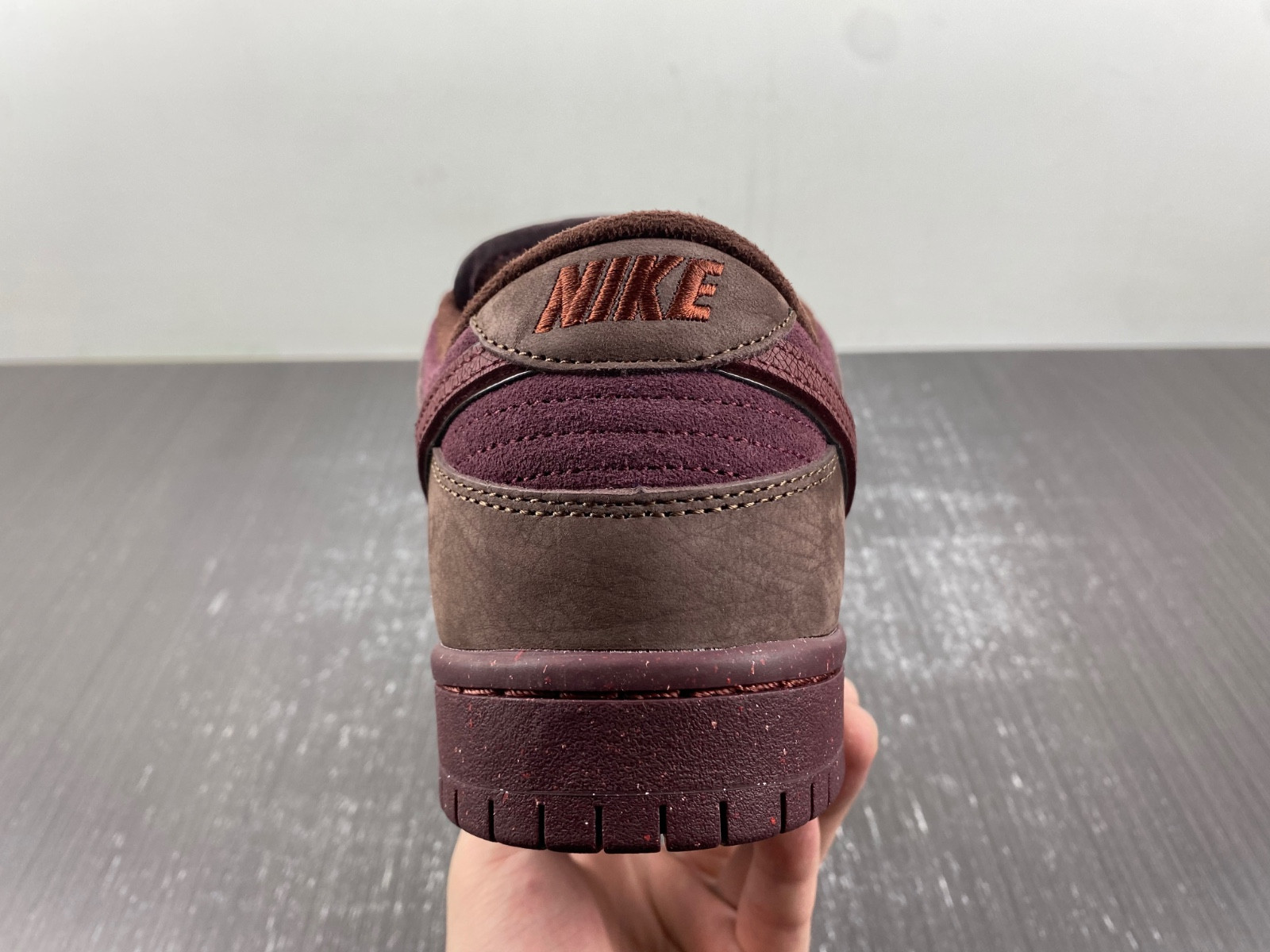 Nike SB Dunk Low Premium Valentine