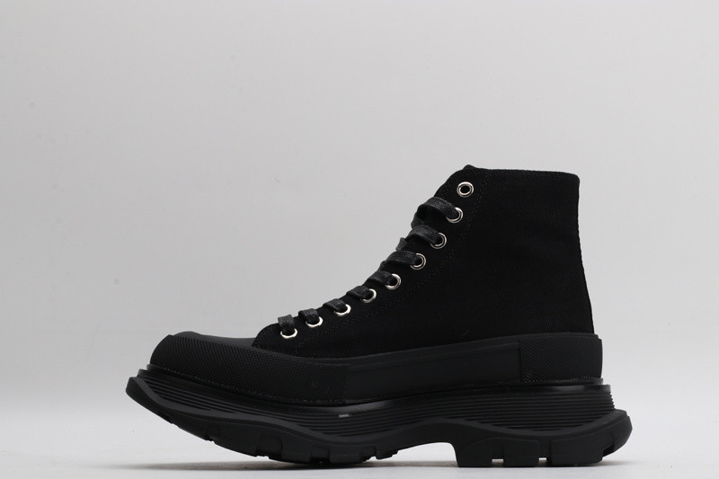 ALEXANDER MCQUEEN SNEAKER