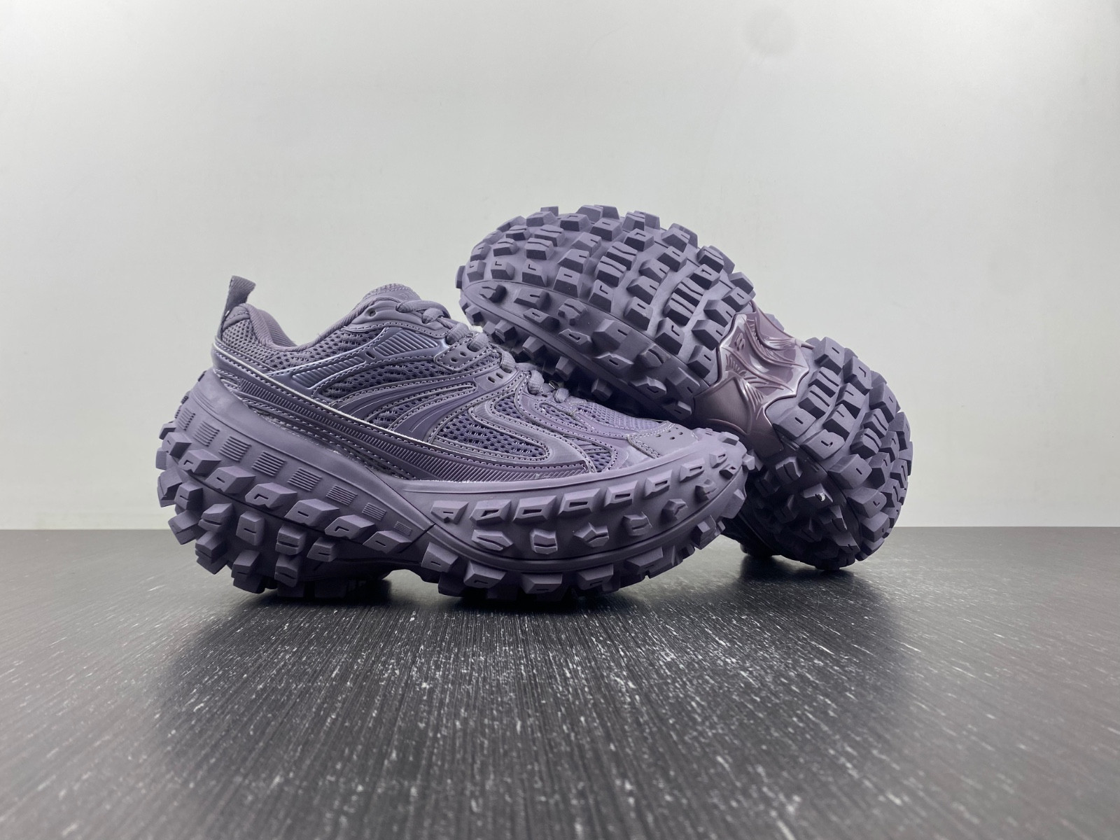 Ba*len*cia*ga bouncer chunky-sole sneakers