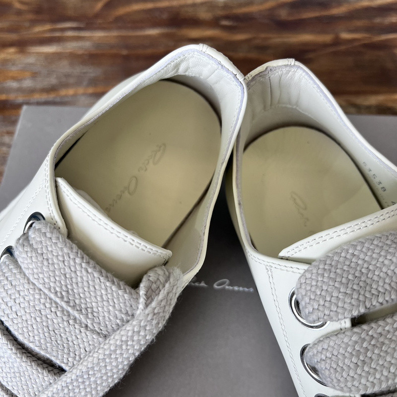 RICK 0WENS SNEAKERS