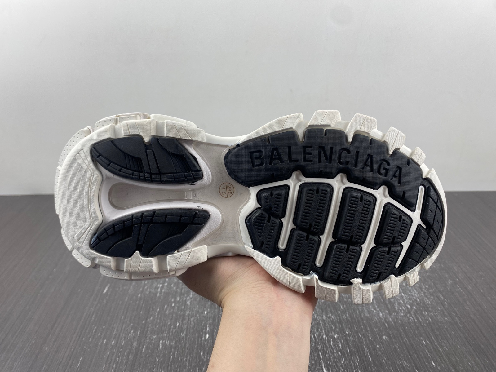 Balenciaga - x Adidas Track Forum sneaker 741107 W3CZ1 9010