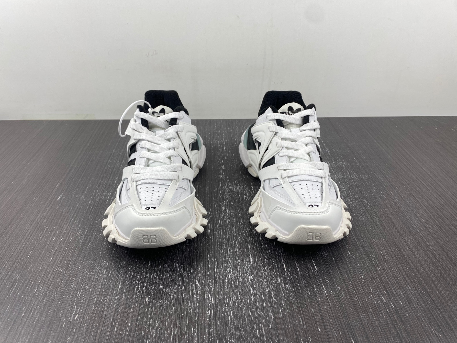Balenciaga - x Adidas Track Forum sneaker 741107 W3CZ1 9010
