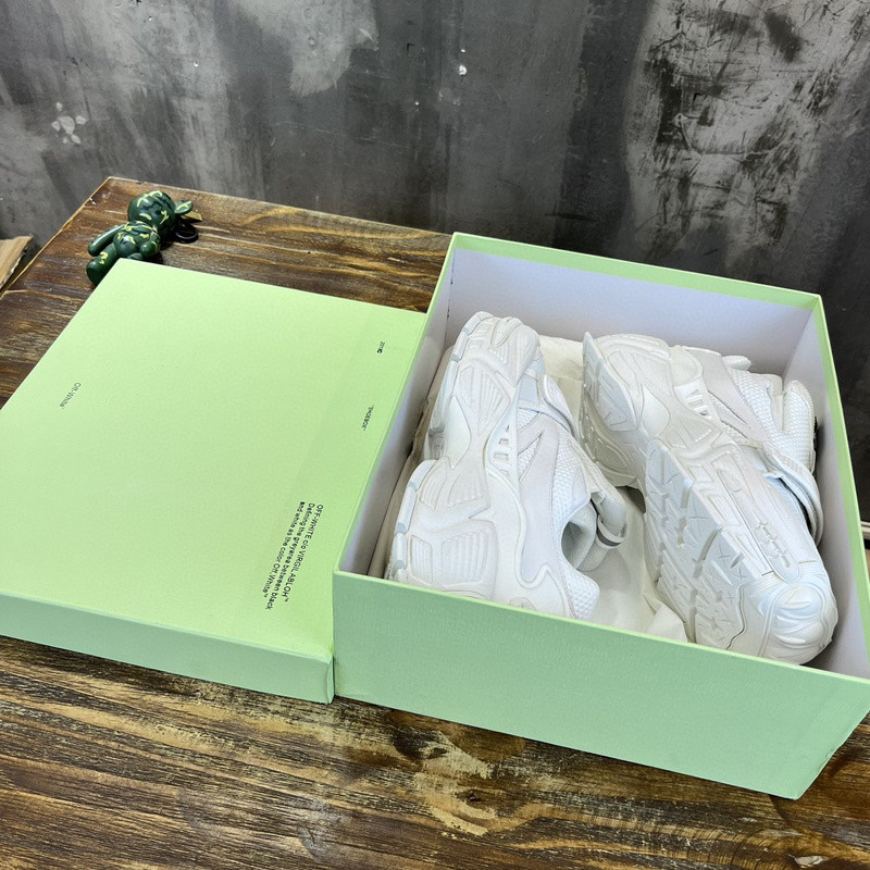 GLOVE SLIP ON in white