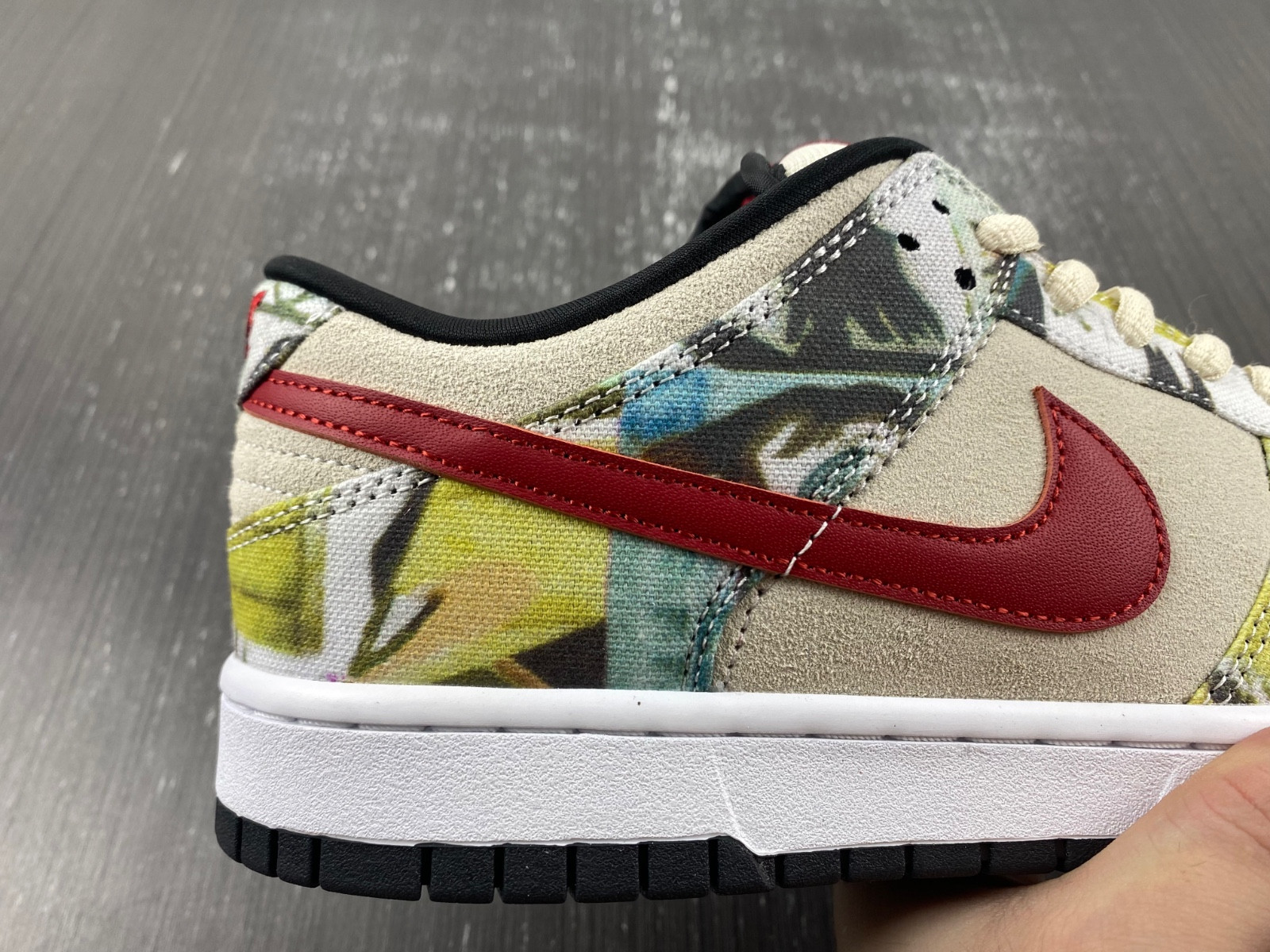 Nike SB Dunk Low Paris Men
