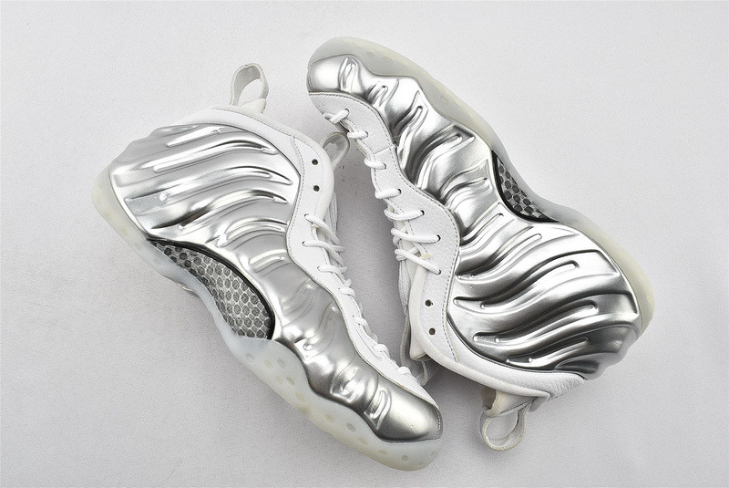 Nike Air Foamposite One Chrome White AA3963-100