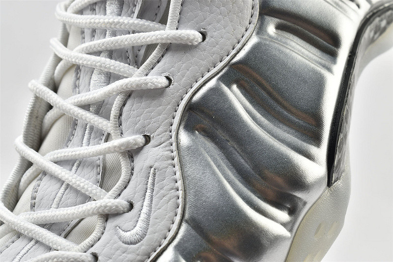Nike Air Foamposite One Chrome White AA3963-100
