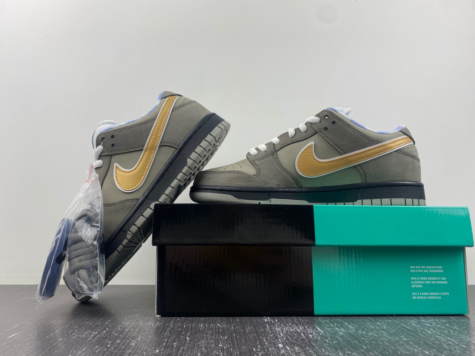 Nike Dunk Low " Grey Lobster" BV1310-105