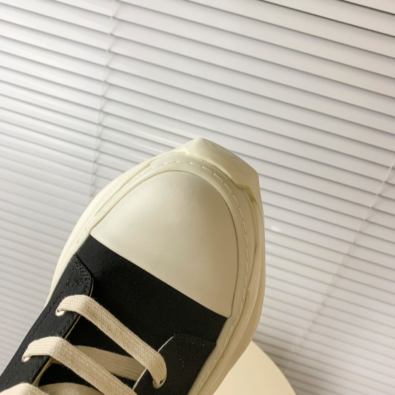 RICK 0WENS SNEAKERS