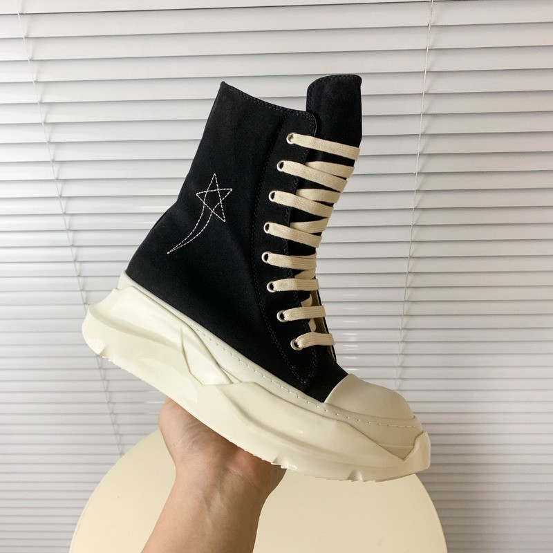 RICK 0WENS SNEAKERS