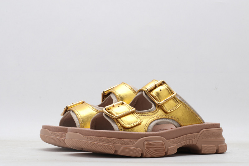 GUC LEATHER SLIDE