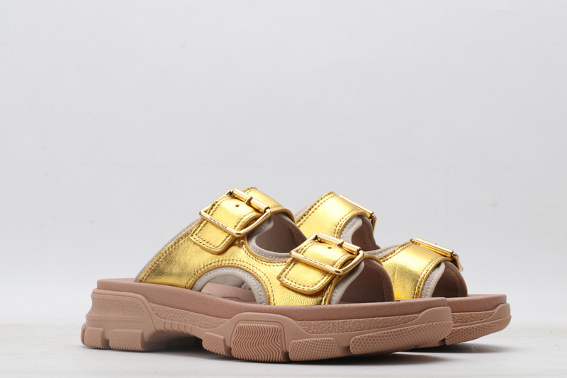 GUC LEATHER SLIDE