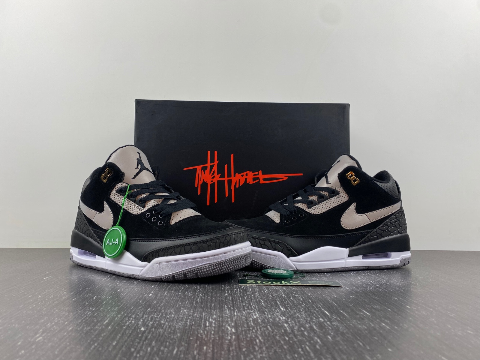 Jordan 3 Retro Tinker Black Cement Gold - CK4348-007