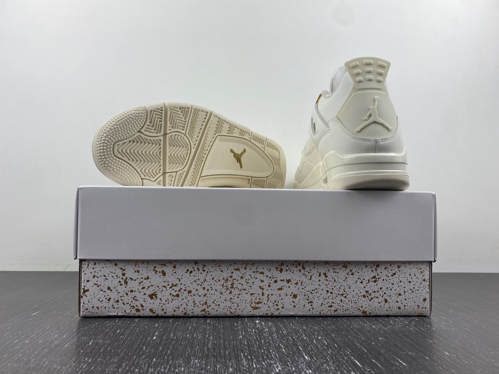 Air Jordan 4 Retro "Sail" AQ9129-170