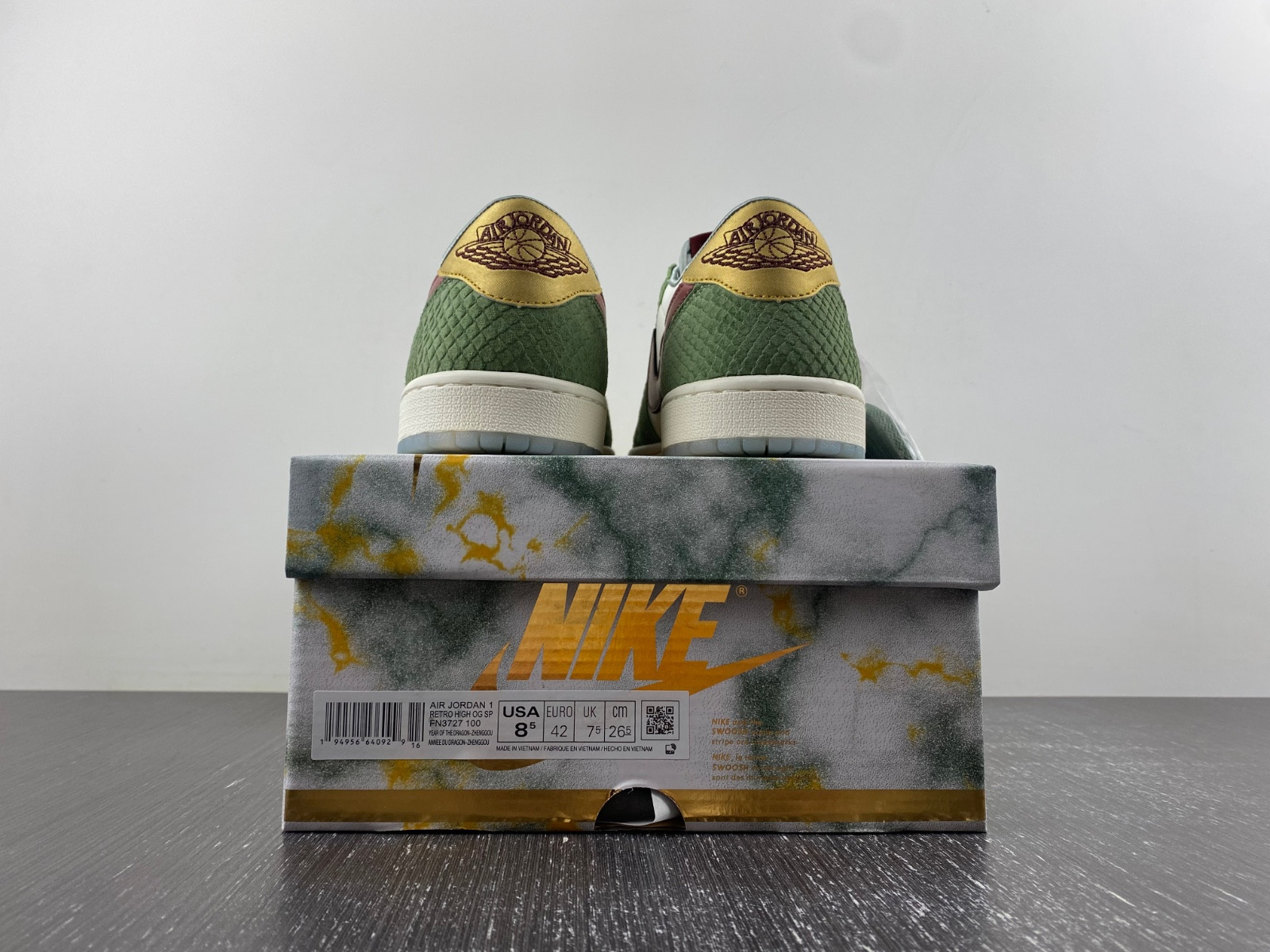 Air Jordan 1 Low OG Year of the Dragon FN3727-100