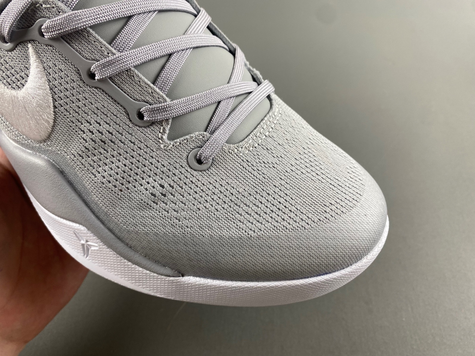 NIKE KOBE 8 PROTRO “WOLF GREY” HF9550-002