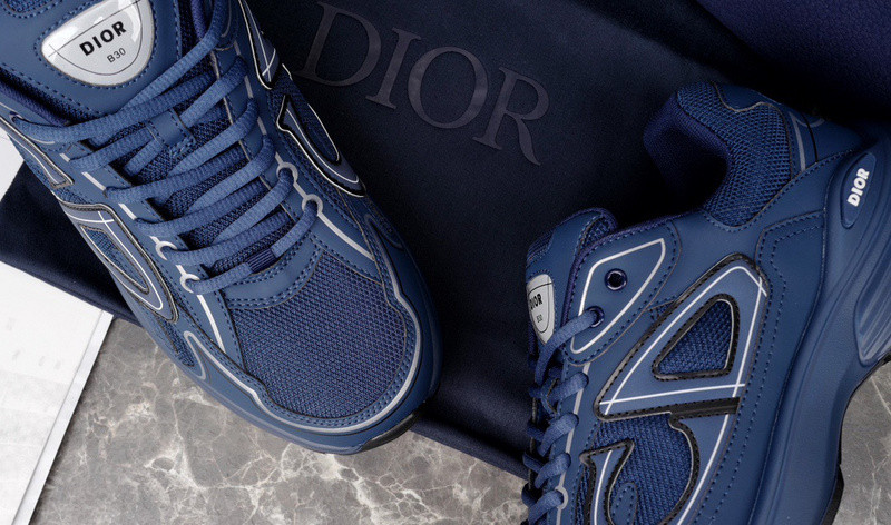 DR B30 SNEAKER