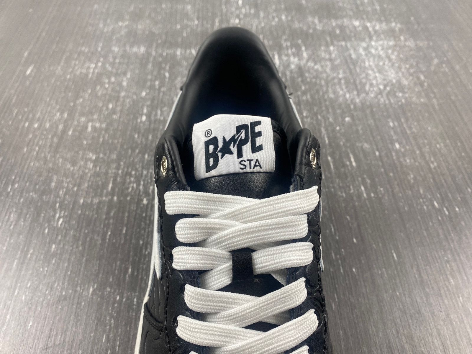 BAPE SNEAKERS