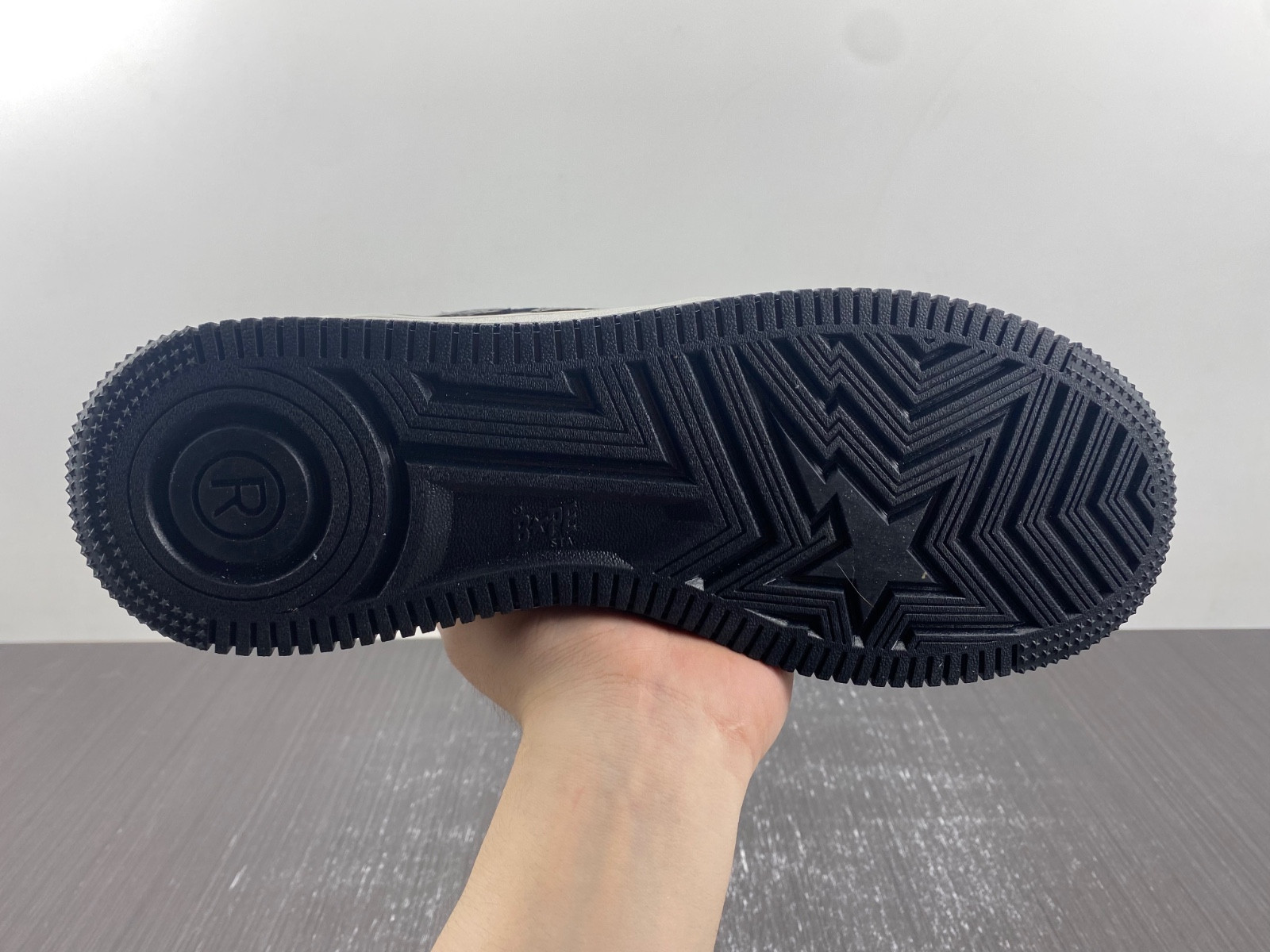 BAPE SNEAKERS