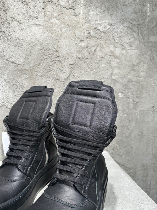 RICK 0WENS SNEAKERS