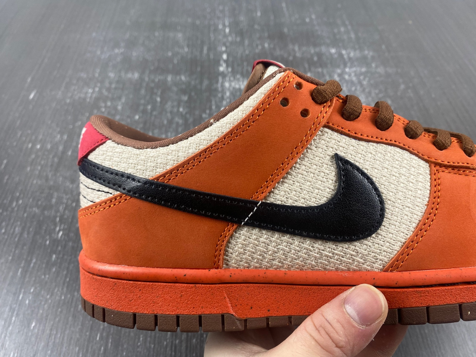 Nike SB Dunk Low Top Ramen Men