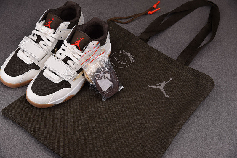 Jordan Jumpman Jack TR Travis Scott Sail FZ8117-100