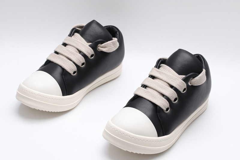 RICK 0WENS SNEAKERS