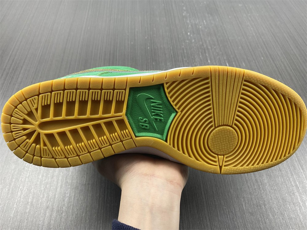 Nike SB Dunk Low Pro St. Patrick