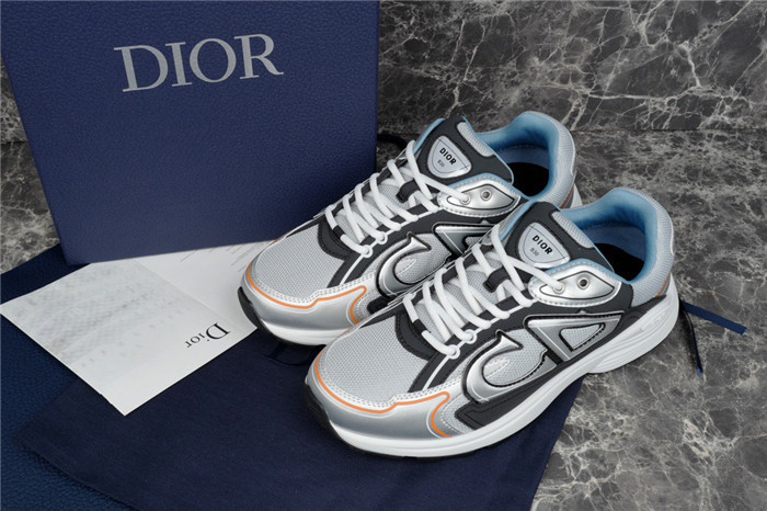 DR B30 SNEAKER
