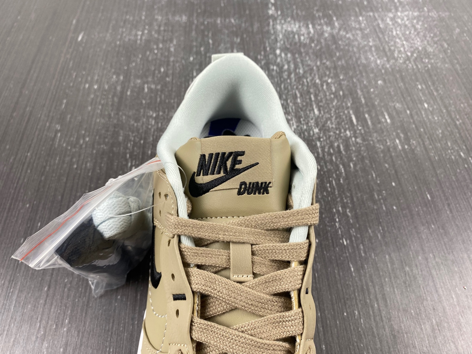 Nike WMNS Dunk Low Disrupt 2 Tan DV4024-200