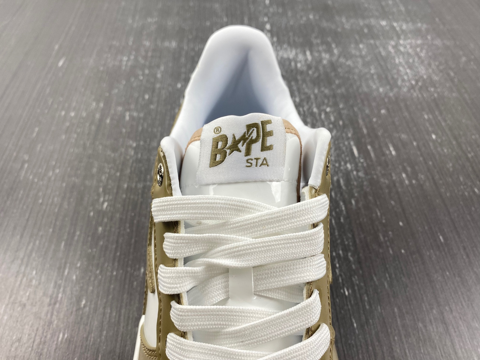 BAPE SNEAKERS