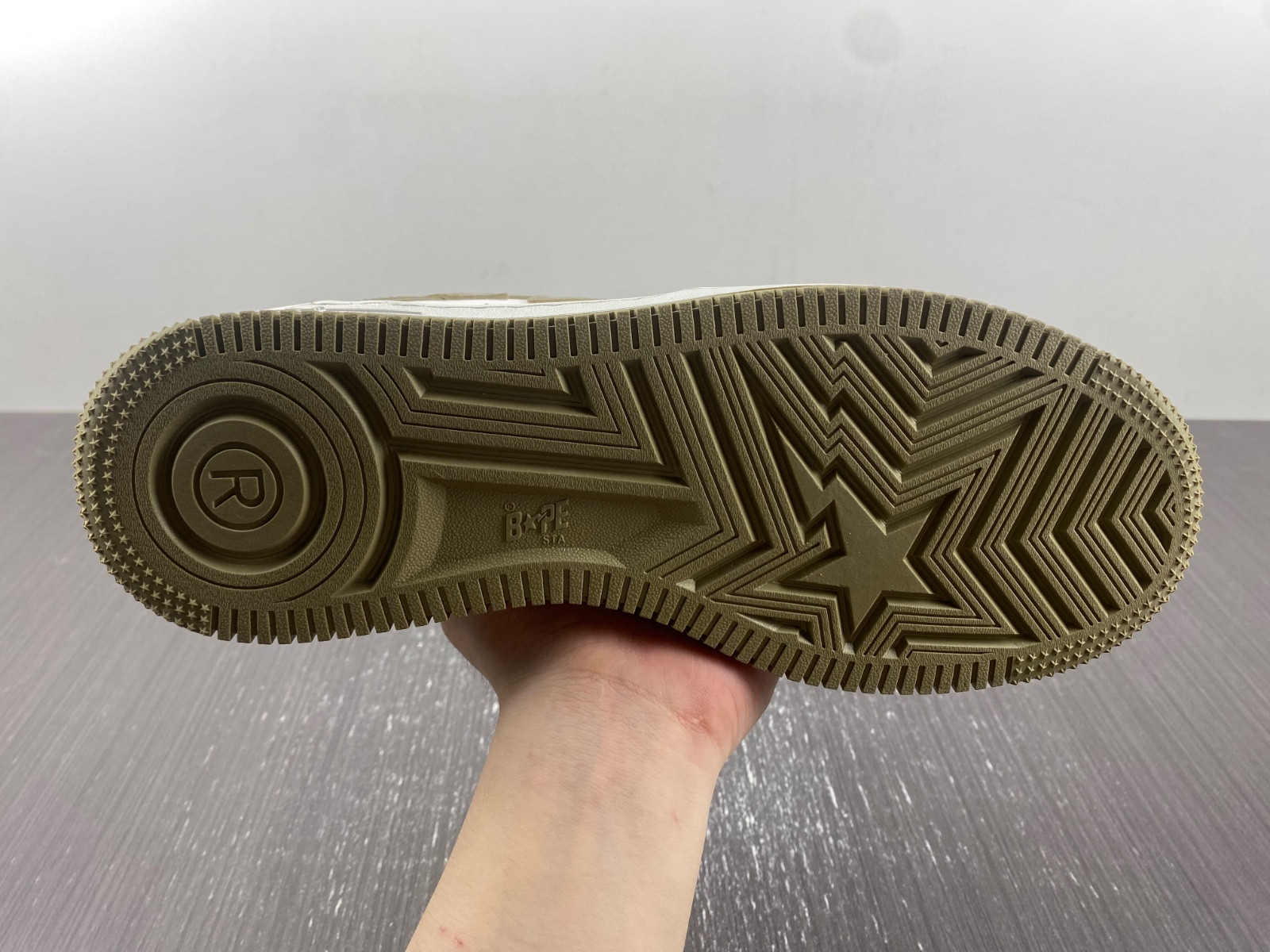 BAPE SNEAKERS