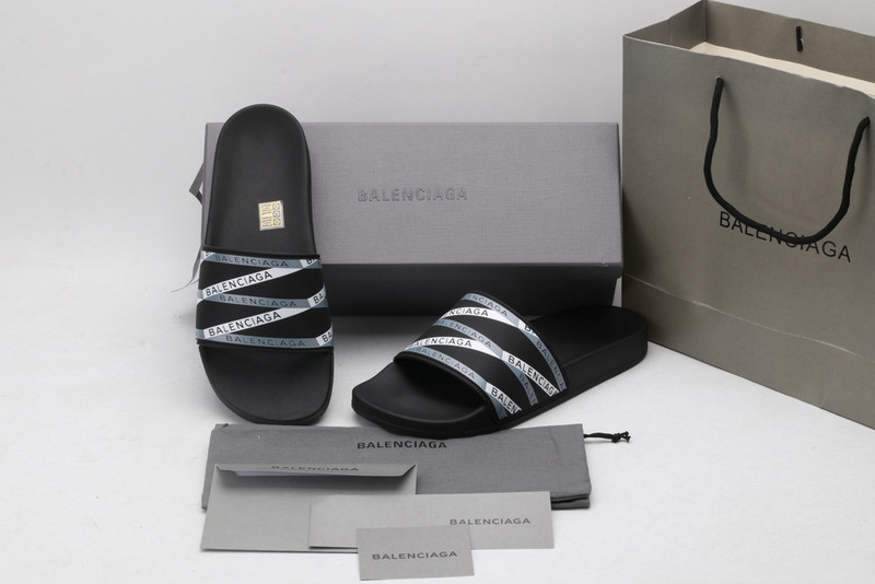 Ba*len*cia*ga slides