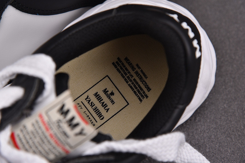MAISON MIHARA SNEAKERS