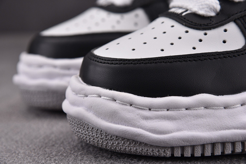 MAISON MIHARA SNEAKERS