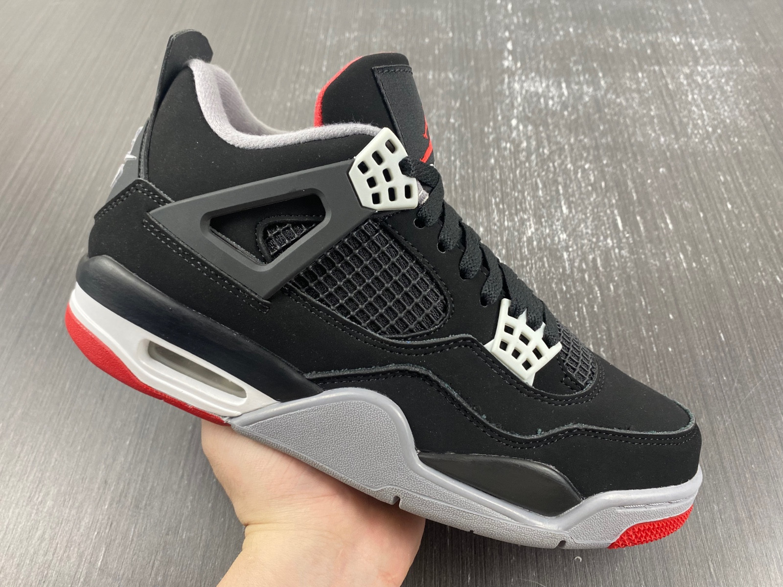 NIKE SB X R JORDAN 4 DR5415-060(This is not a classic model, the classic model is at the back!)