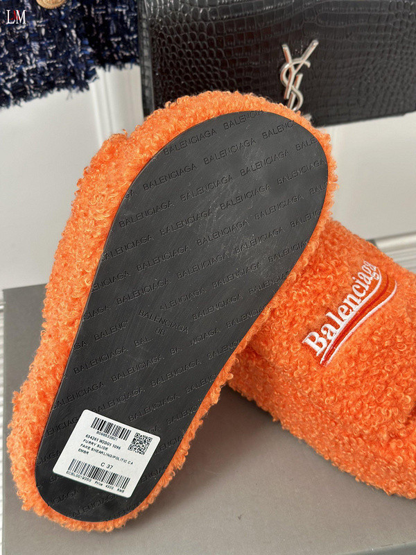 BALENCIAGA SLIDES