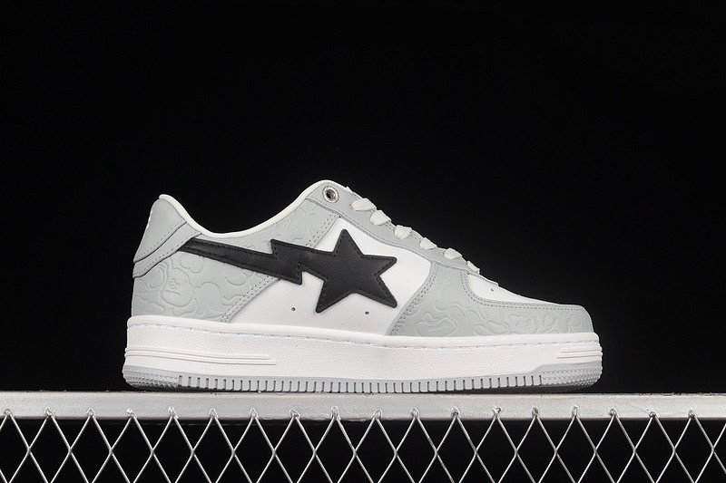 BAPE SNEAKERS