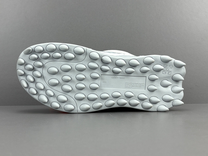 OW C/O ODSY-1000 SPORTS SHOES