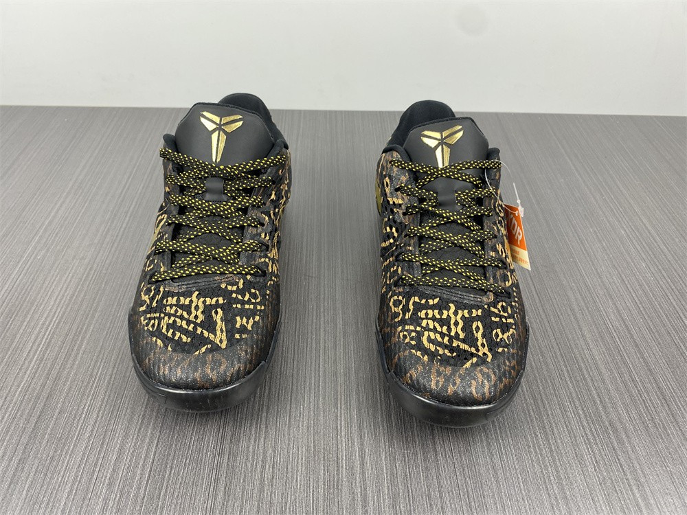 NIKE KOBE 11 