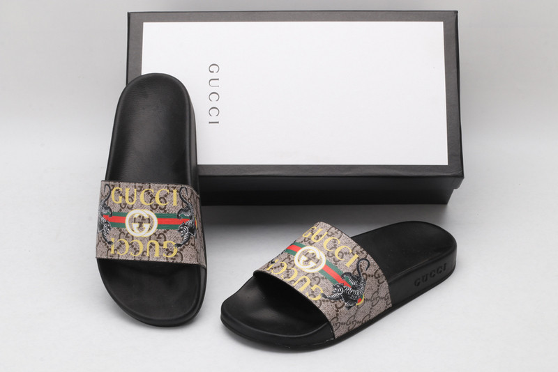 GUC LEATHER SLIDE