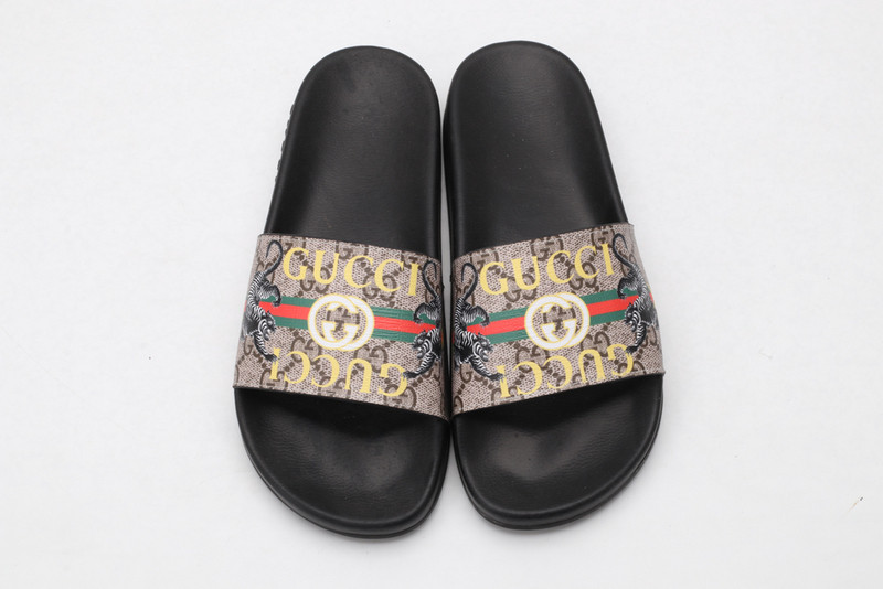 GUC LEATHER SLIDE