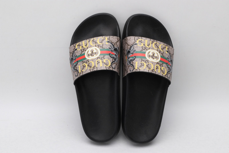 GUC LEATHER SLIDE