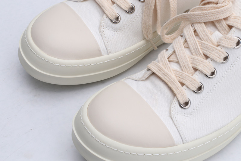 RICK 0WENS SNEAKERS