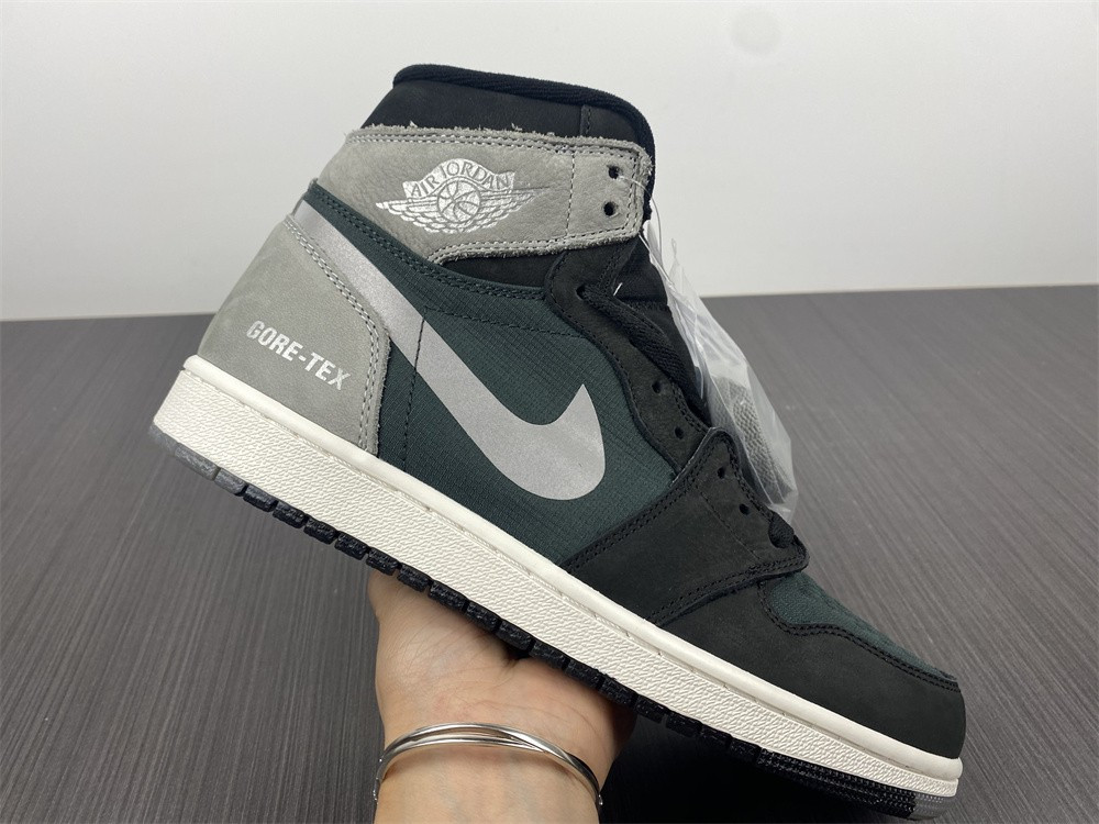 Air Jordan 1 Element Gore-Tex “Black Grey” DB2889-001