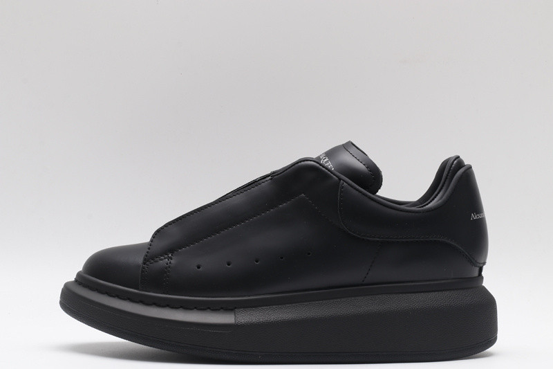 ALEXANDER MCQUEEN SNEAKER