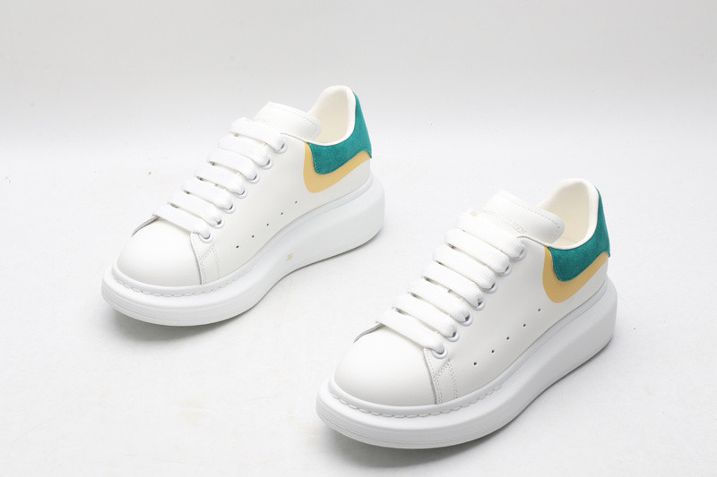 ALEXANDER MCQUEEN SNEAKER